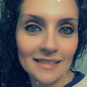 Meet your Posher, Mara